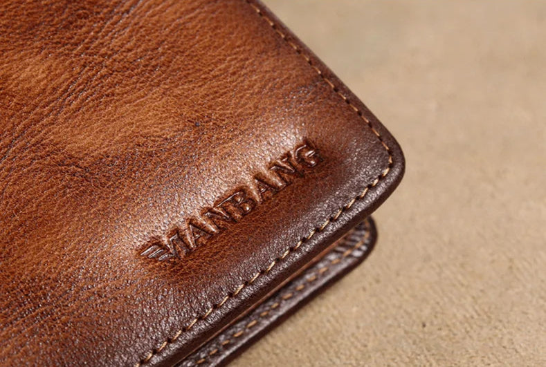 Portafoglio trifold da uomo in pelle con finestra per documenti e portacarte