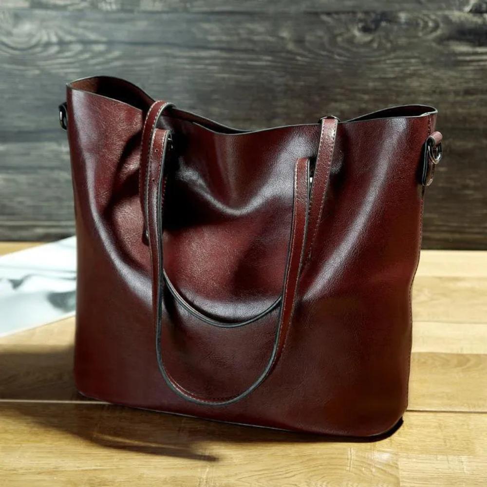 Celeste's Everyday Luxe | Borsa a tracolla in pelle realizzata a mano