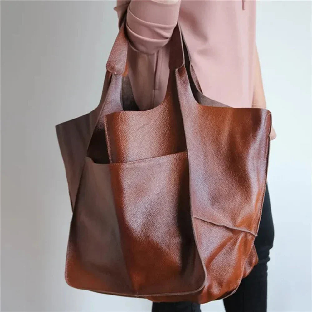 Tote a tracolla in pelle vintage di Sereluna