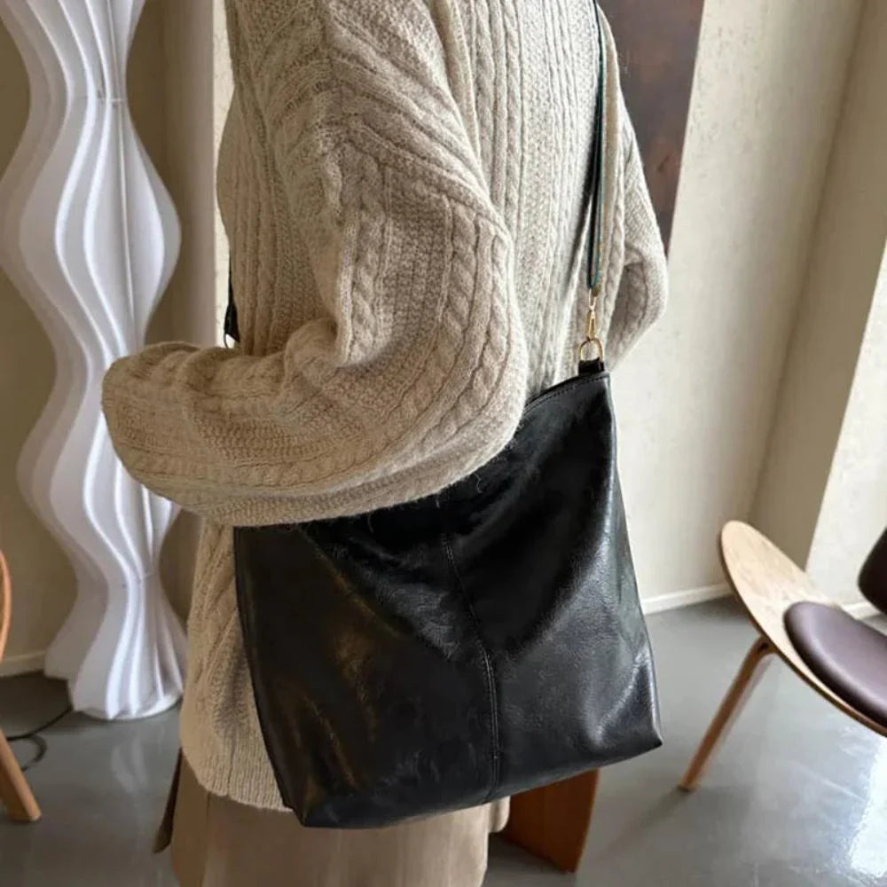 Borsa a tracolla in pelle stile artigianale Isla's Rustic Bloom